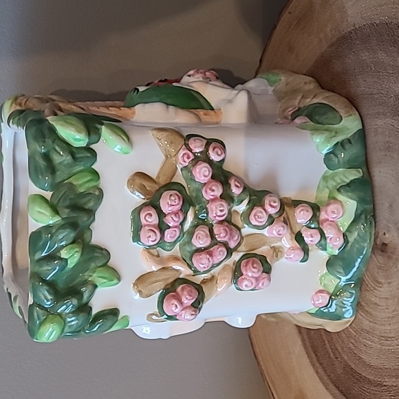 M&M planter - Picture 3 of 6